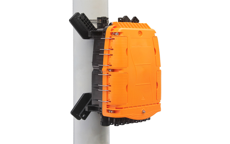 IP68 16 Ports 2 in 2 out FastConnect Preconnectorized Distribution Box