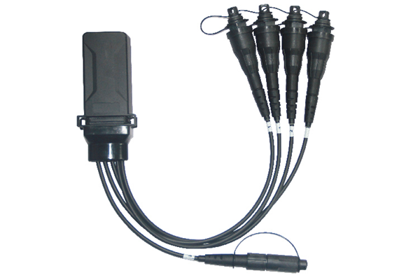 1×4 FST Fiber Squid Splitters MINI Terminal Male to Female